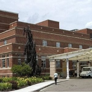 Arnot Ogden Medical Center | Level III NICU