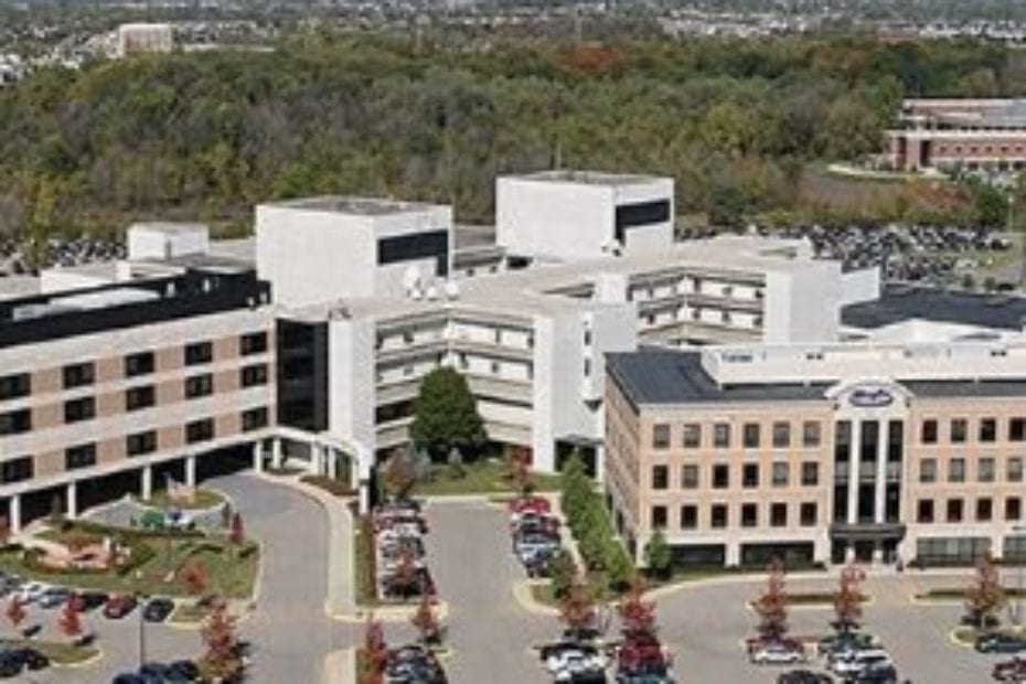 Henry Ford Macomb Hospital | Level II NICU